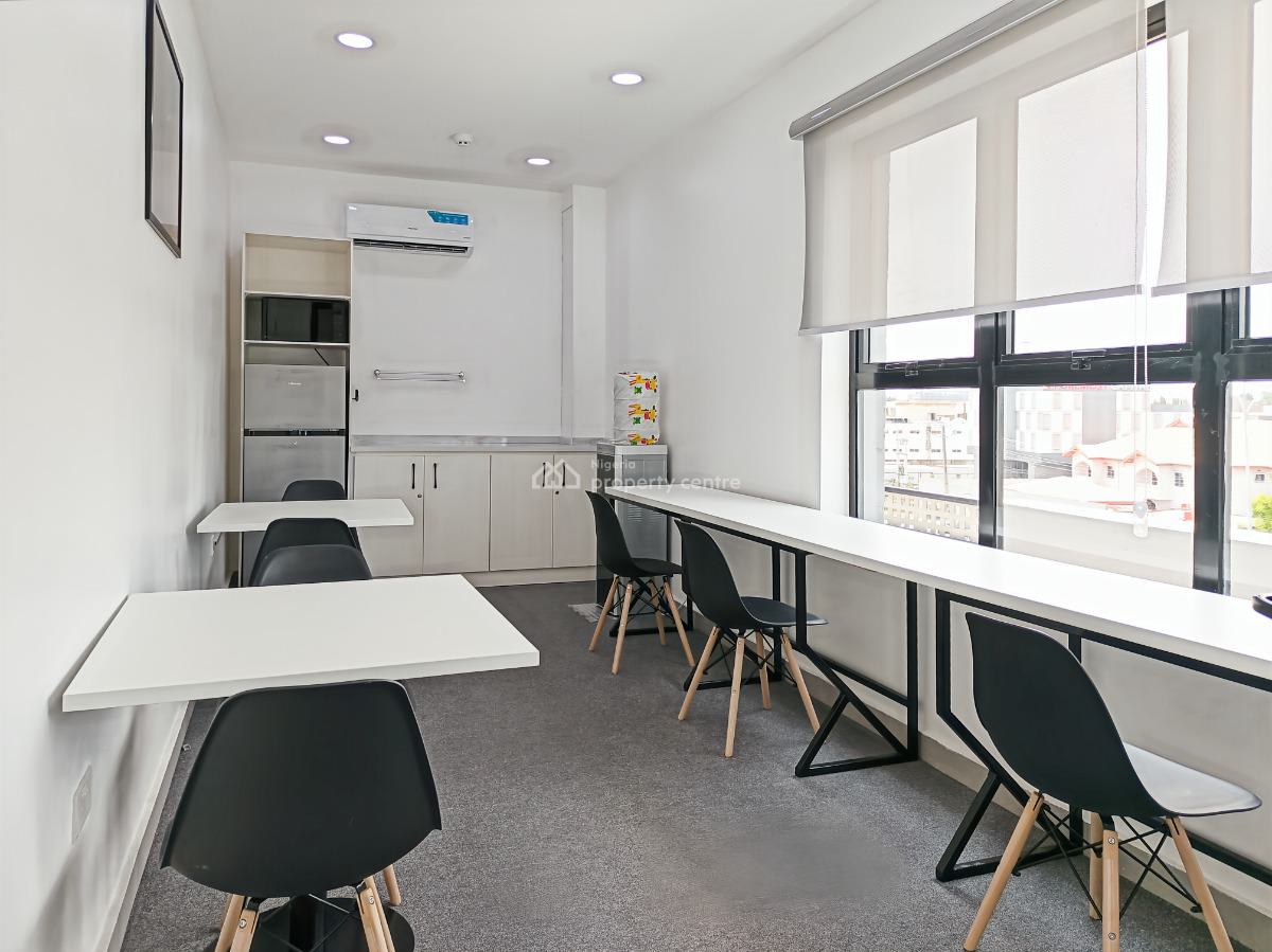 Meeting room with natural light