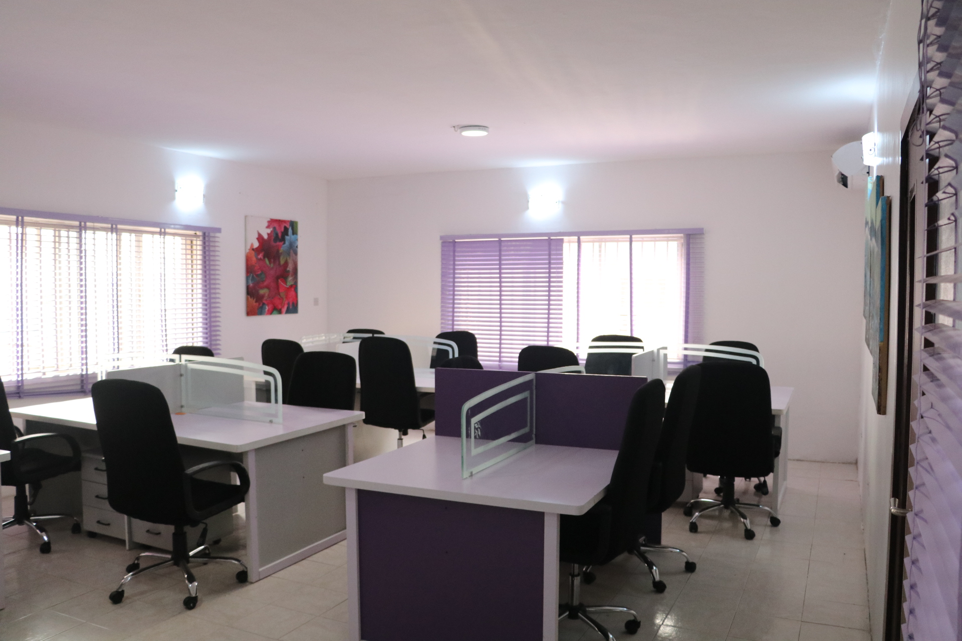 Breakout lounge and collaboration zone